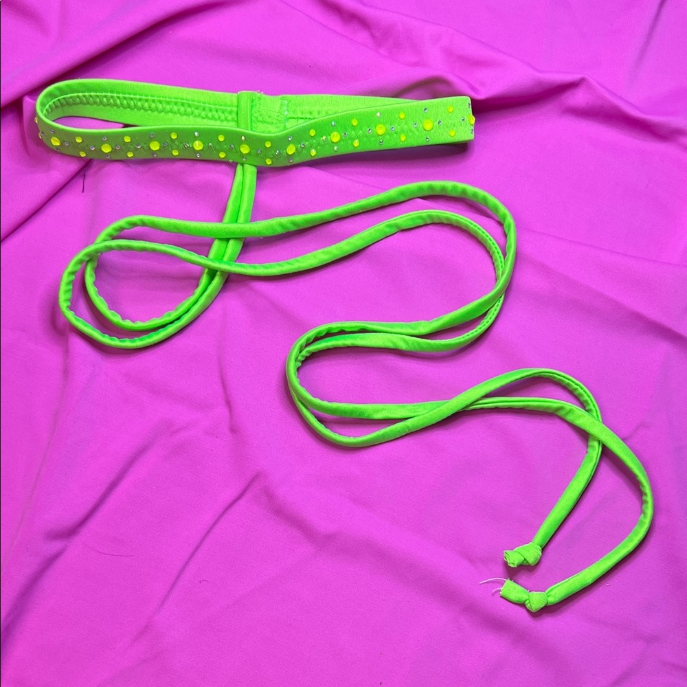 Ravewear Neon Green Crystallized Tie-up Leg Wrap
